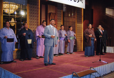 TZ_051110_01.jpg