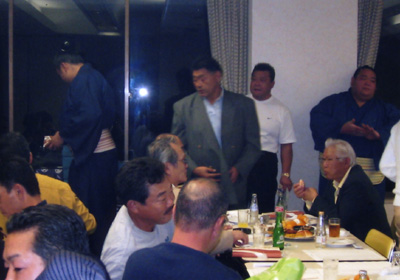 TZ_051111_03.jpg